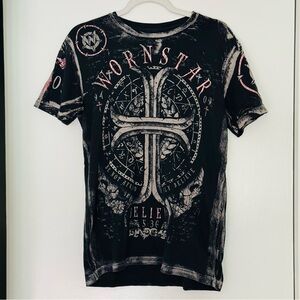 Wornstar “Believe – Be Not Afraid” graphic tee
Size Small